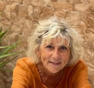 image : /upload/Année 2026/F2026_Richard_Yveline.portrait.jpg